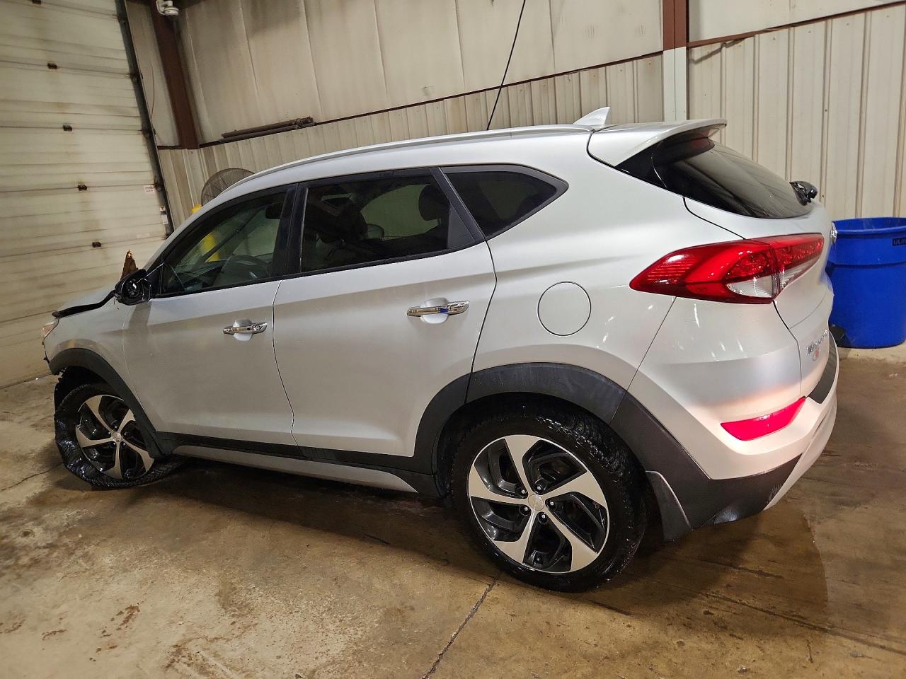 2017 HYUNDAI TUCSON LIMITED — снимка 2