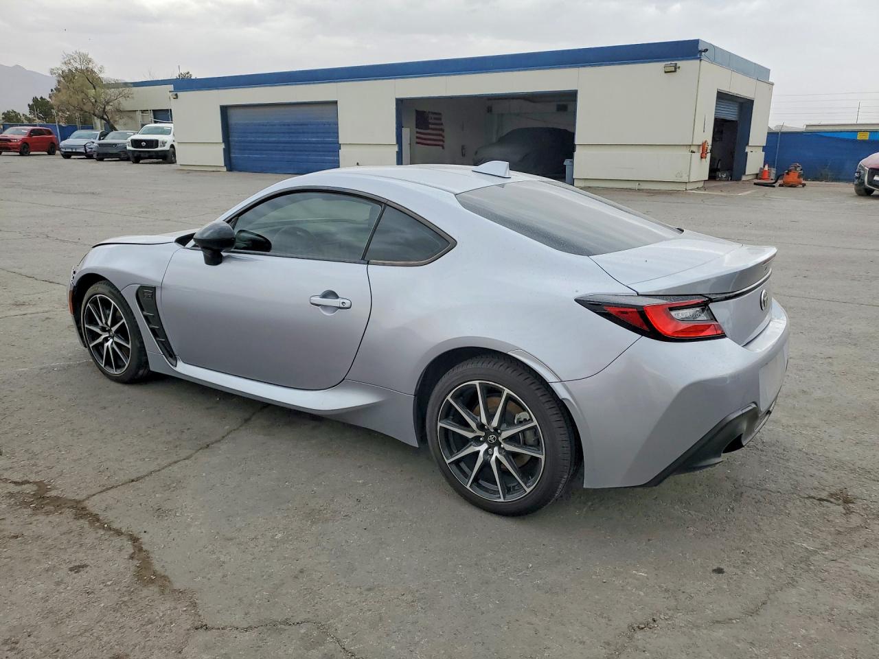 2024 TOYOTA GR86 BASE — снимка 2