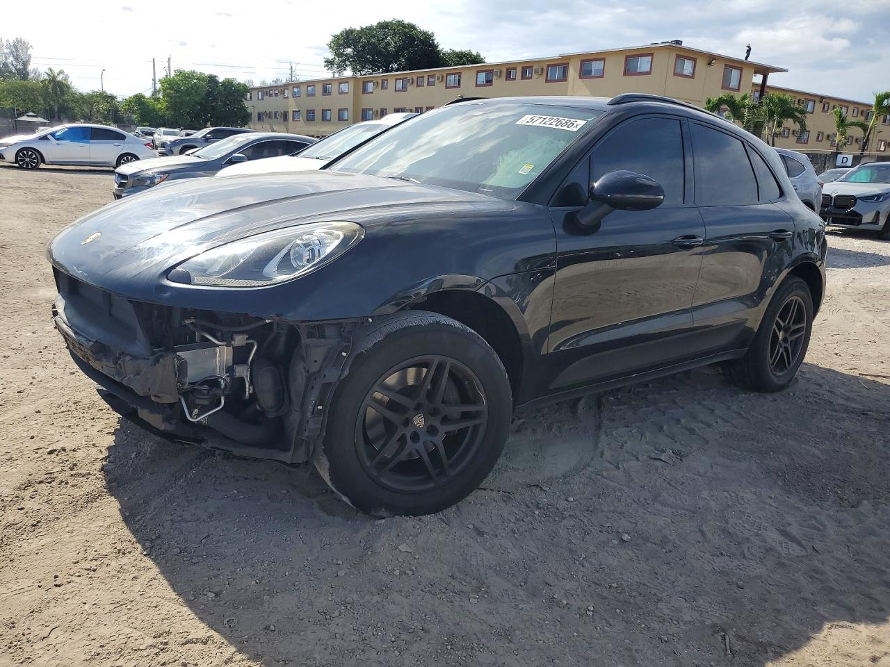 2018 PORSCHE MACAN