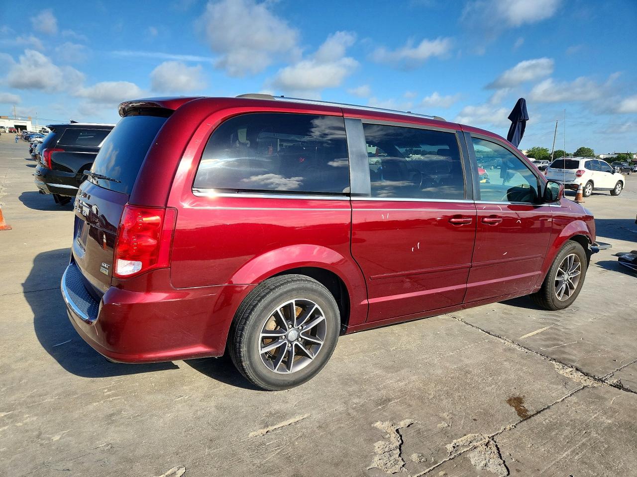 2017 DODGE GRAND CARAVAN SXT — снимка 3