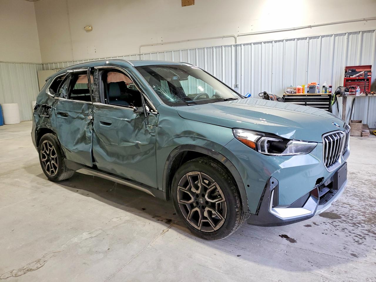 2026 BMW X1 XDRIVE28I — снимка 4