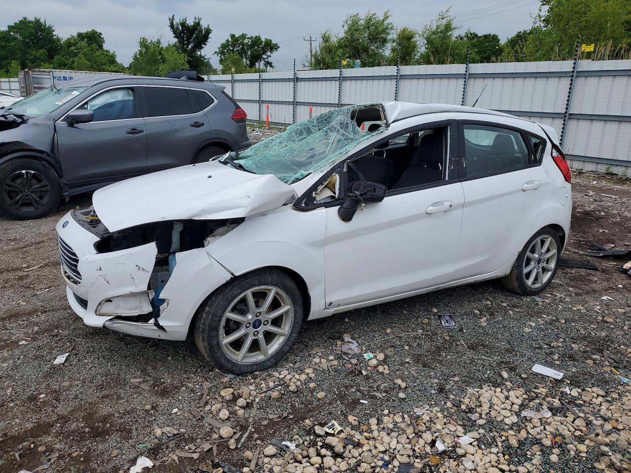 2017 FORD FIESTA SE