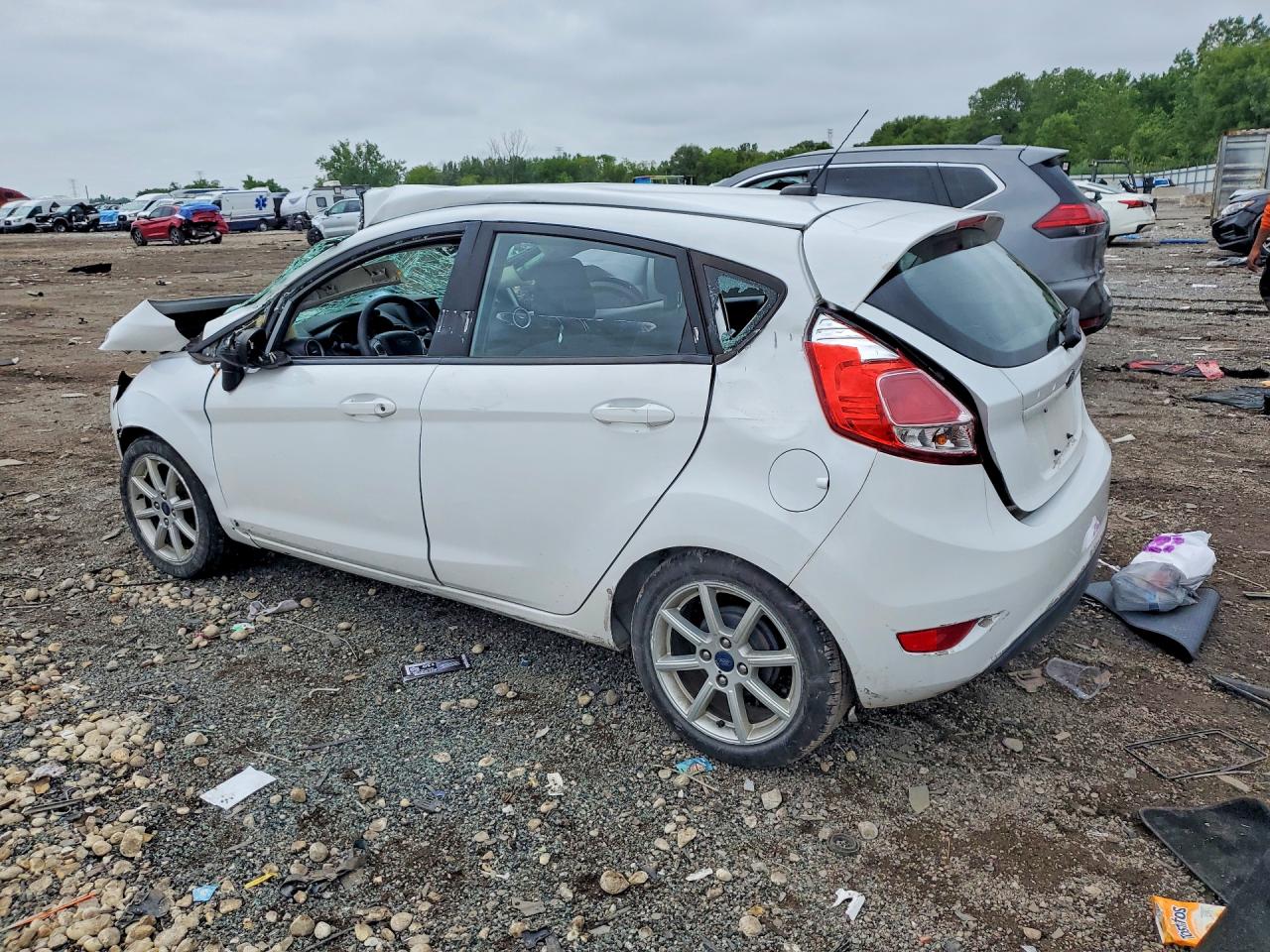 2017 FORD FIESTA SE — снимка 2
