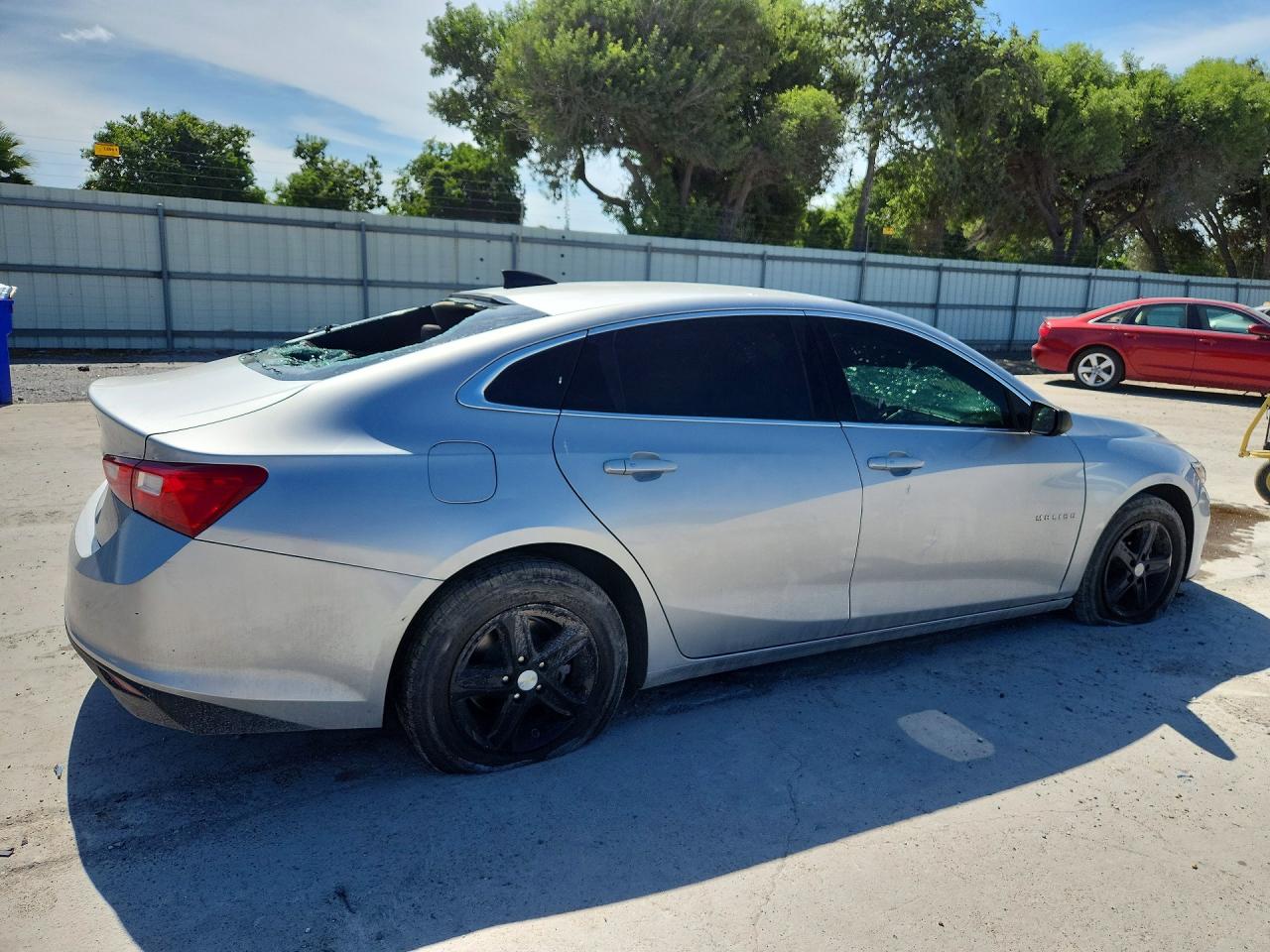 2019 CHEVROLET MALIBU — снимка 3