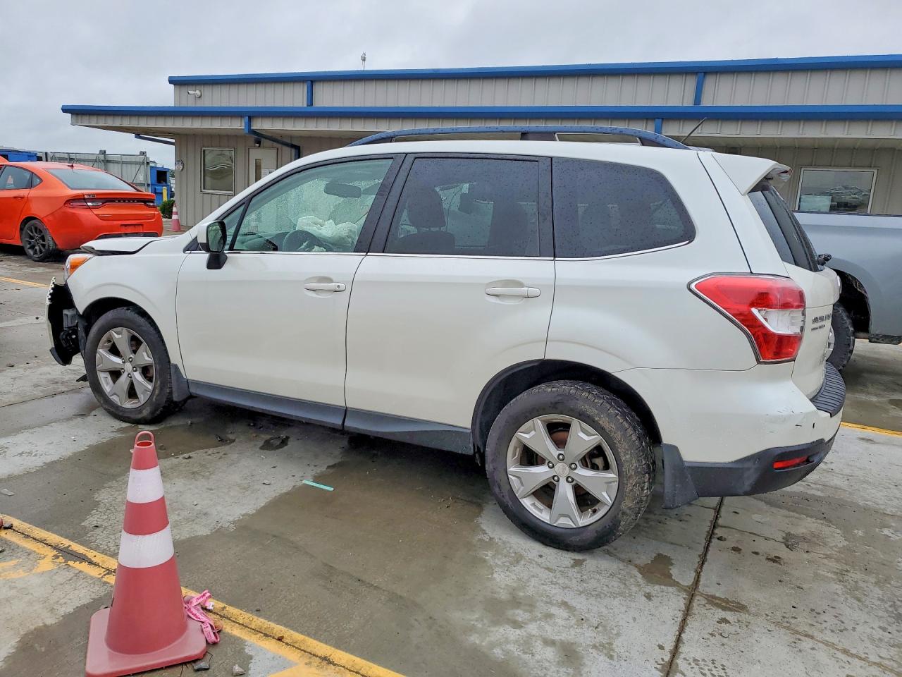 2015 SUBARU FORESTER 2.5I LIMITED — снимка 2