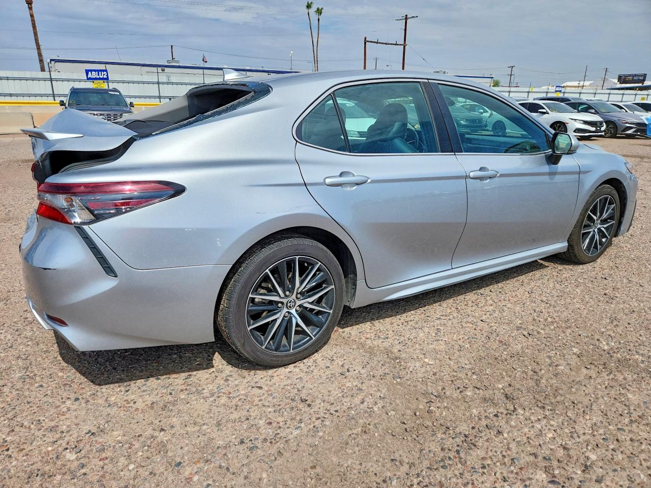 2022 TOYOTA CAMRY SE — снимка 3