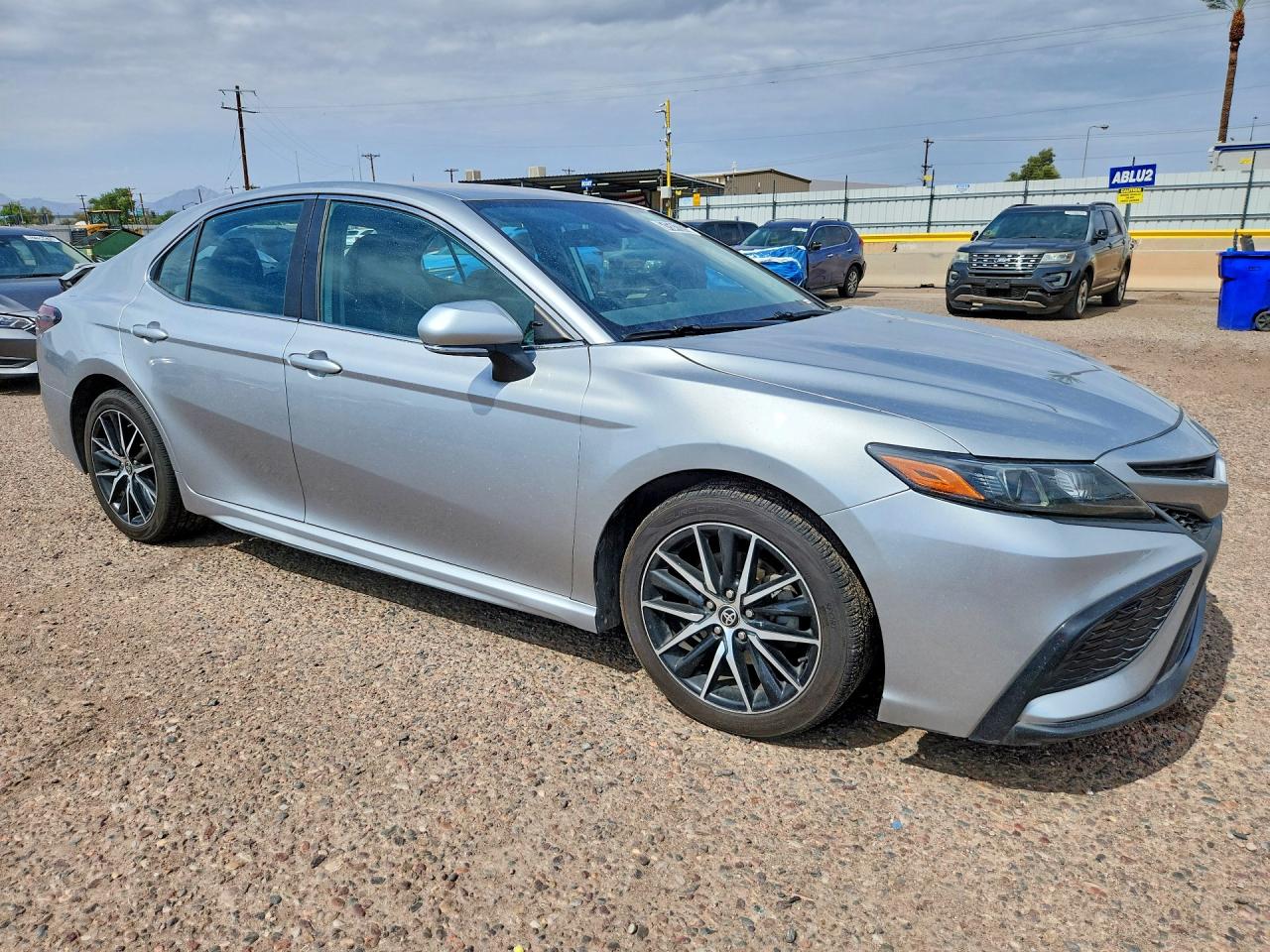 2022 TOYOTA CAMRY SE — снимка 4