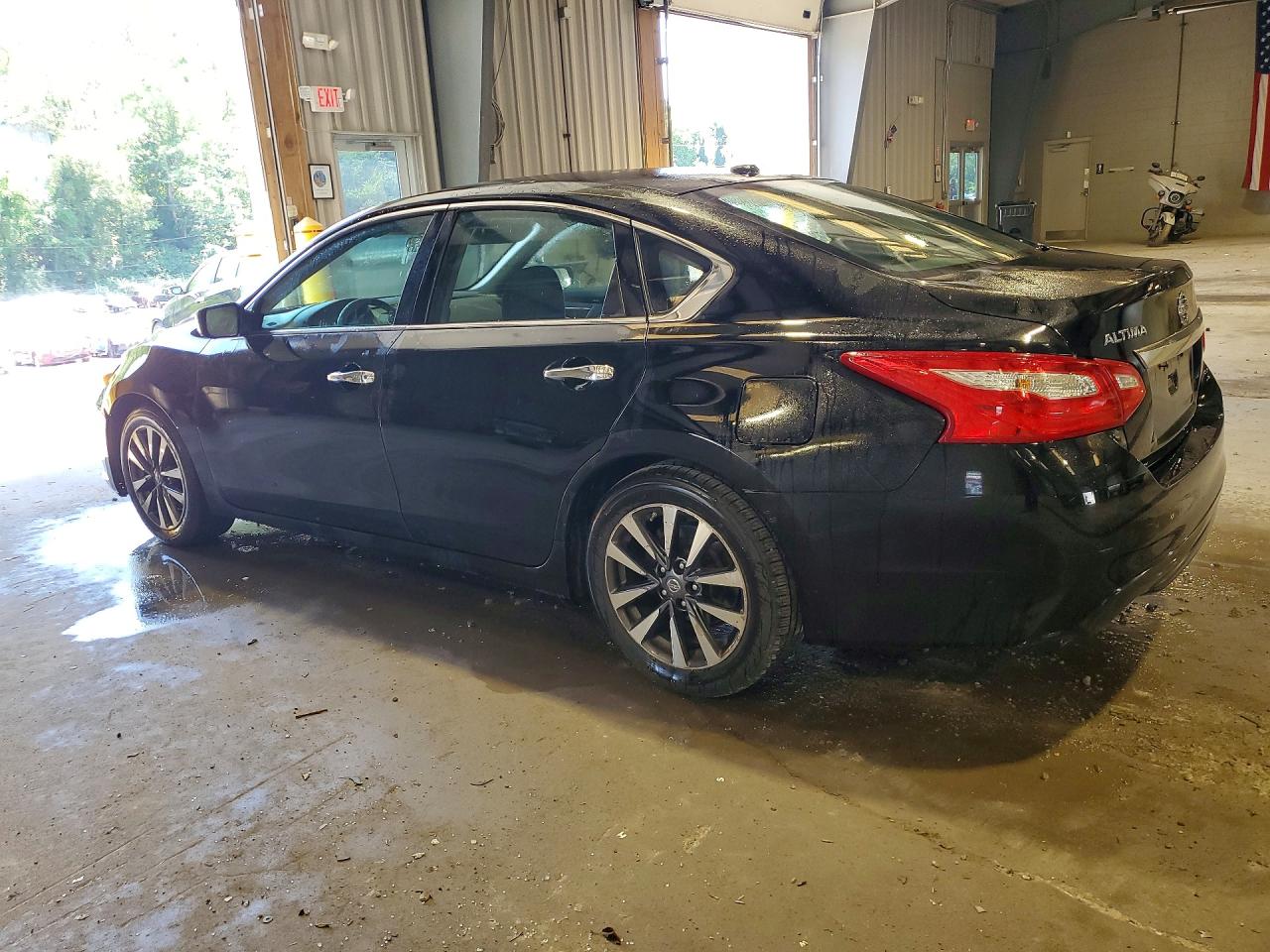 2017 NISSAN ALTIMA 2.5 SV — снимка 2