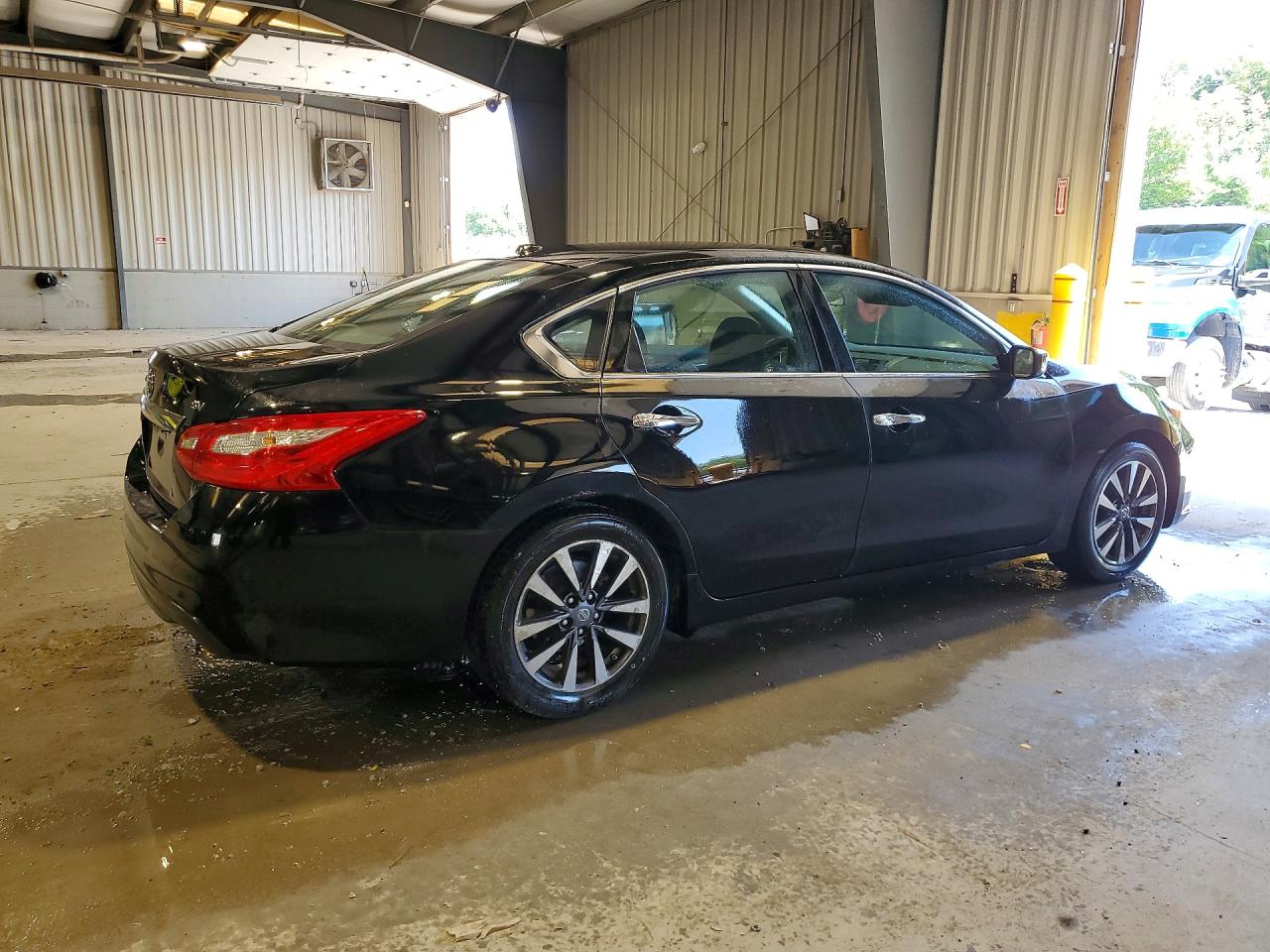 2017 NISSAN ALTIMA 2.5 SV — снимка 3