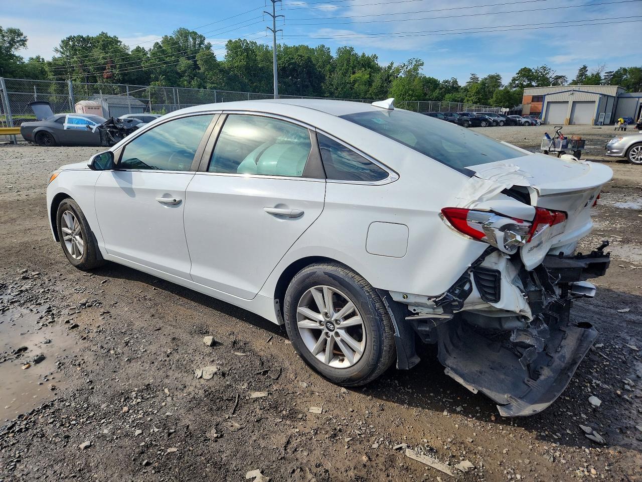 2016 HYUNDAI SONATA SE — снимка 2