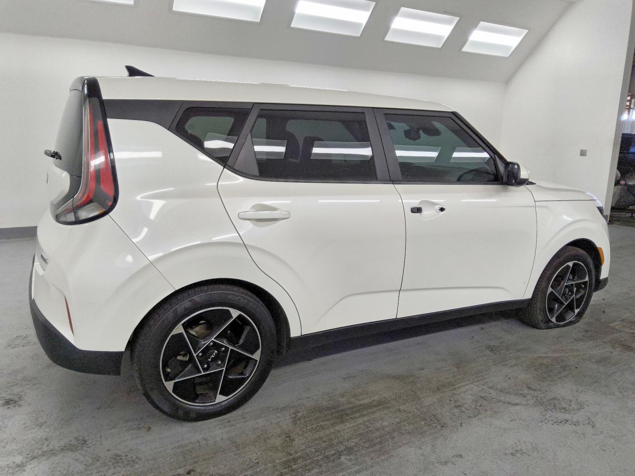 2023 KIA SOUL EX — снимка 3