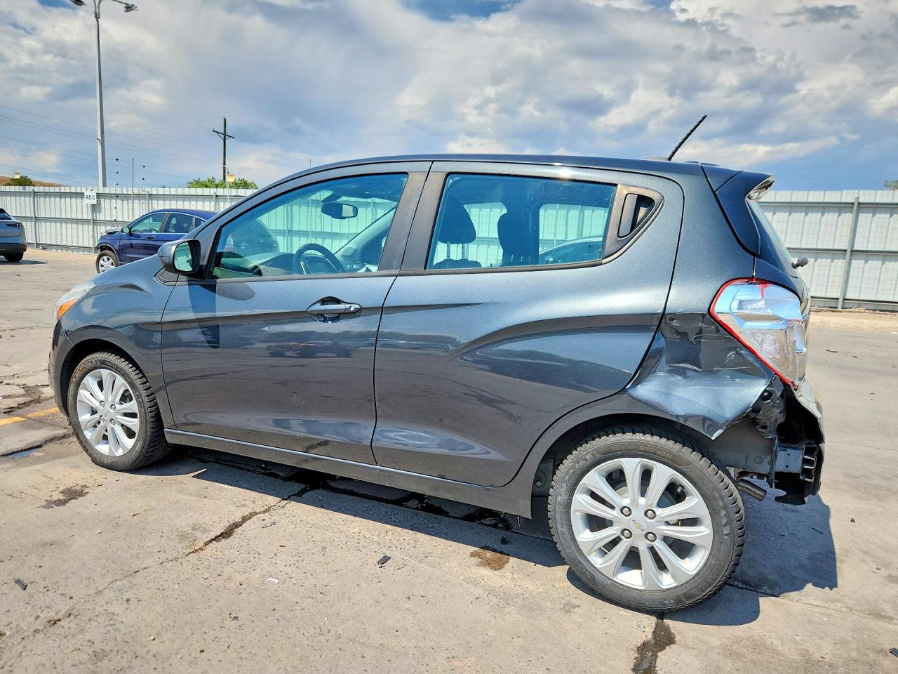 2017 CHEVROLET SPARK 1LT — снимка 2