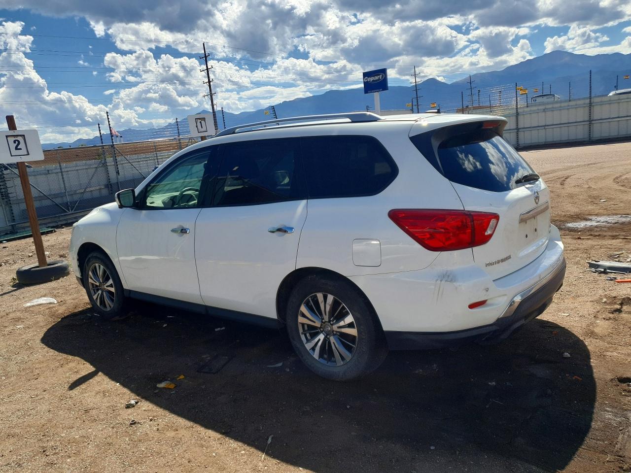 2018 NISSAN PATHFINDER SL — снимка 2