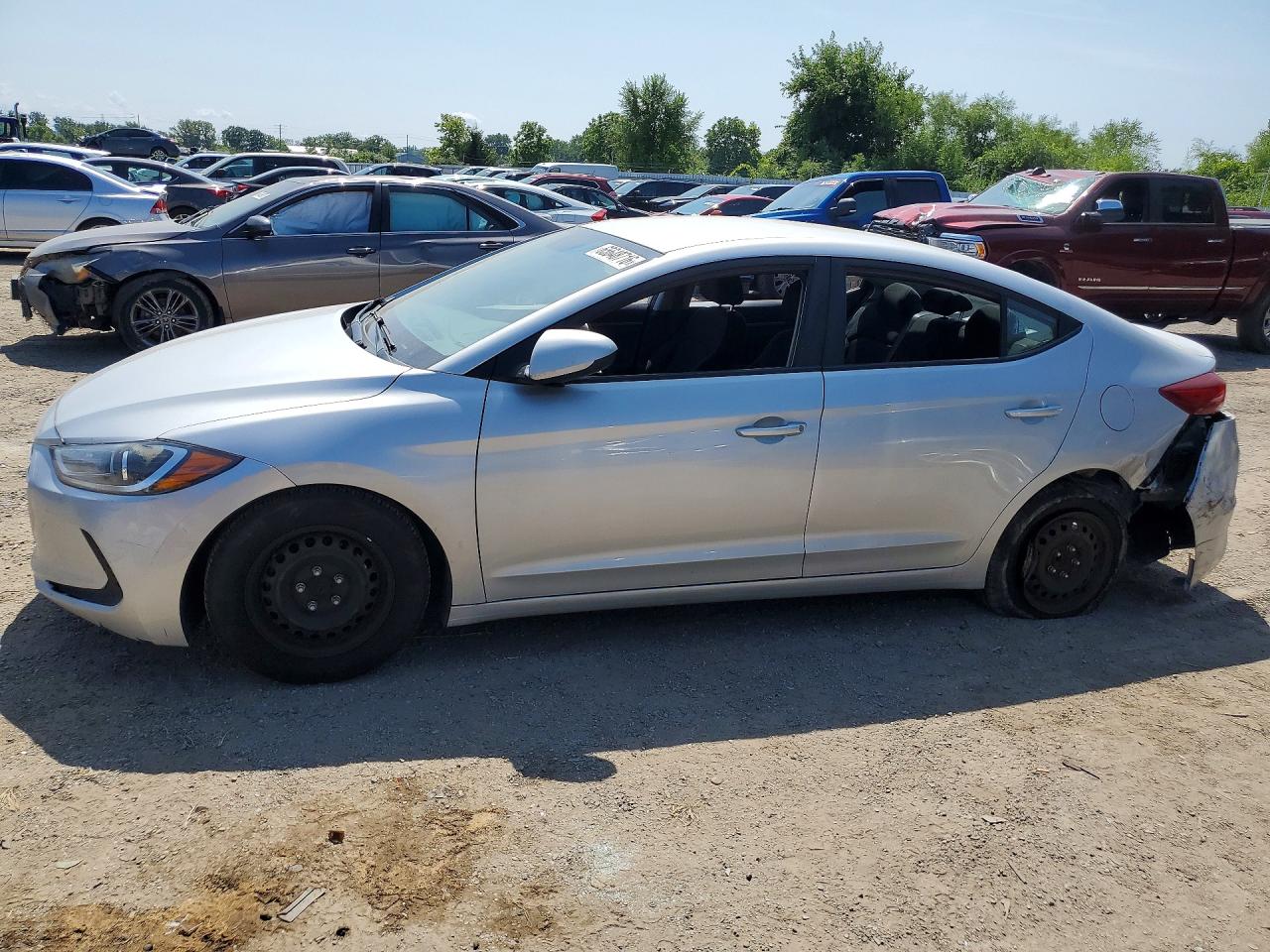 2018 HYUNDAI ELANTRA SE