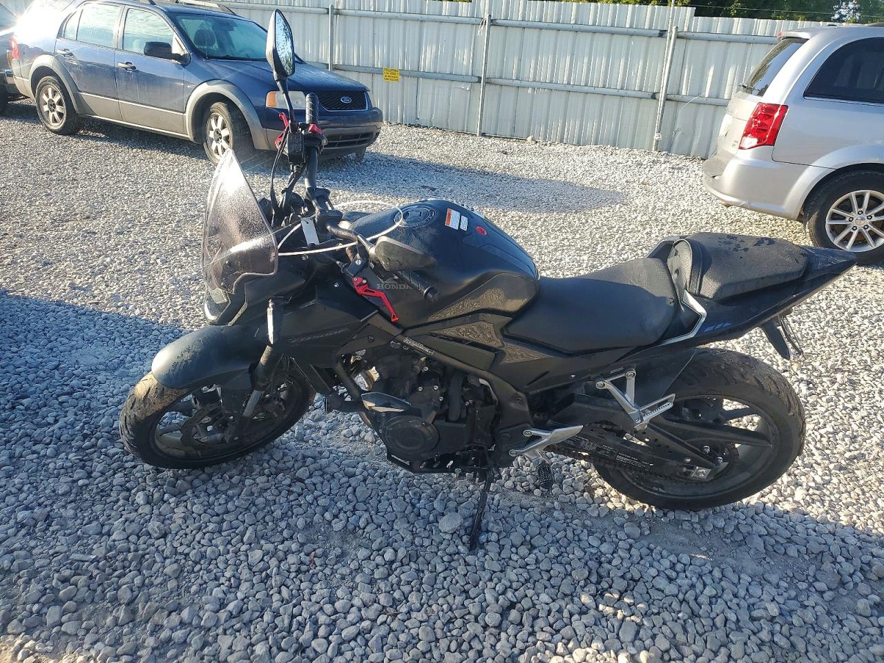 2025 HONDA CB500 F — photo 3