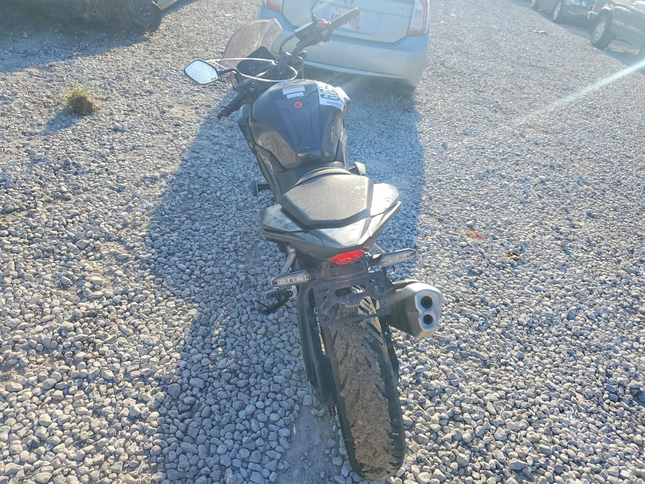 2025 HONDA CB500 F — photo 4