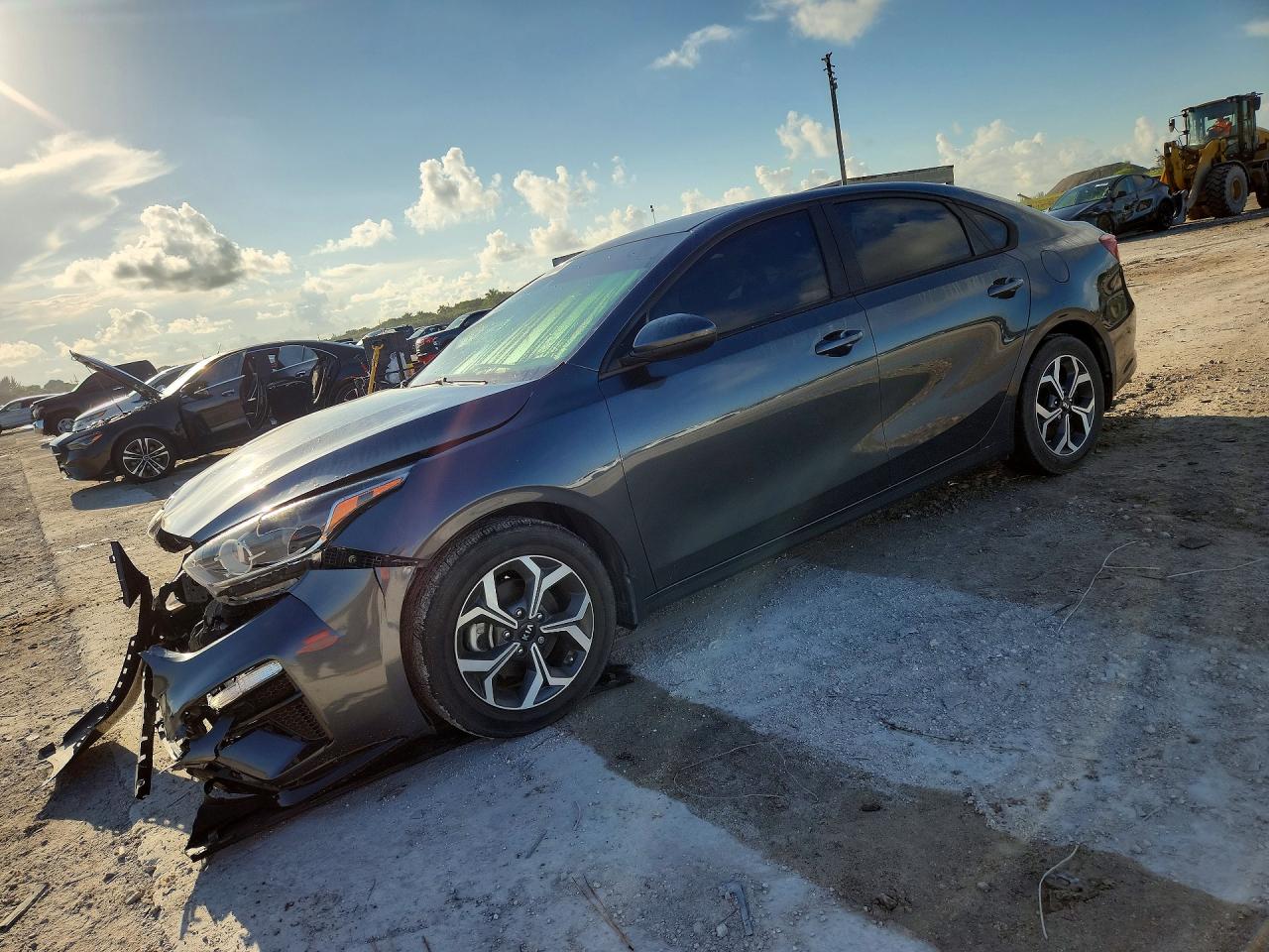2019 KIA FORTE LXS