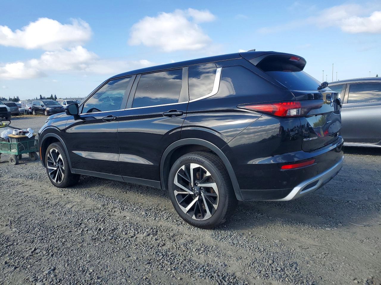 2022 MITSUBISHI OUTLANDER SE — снимка 2