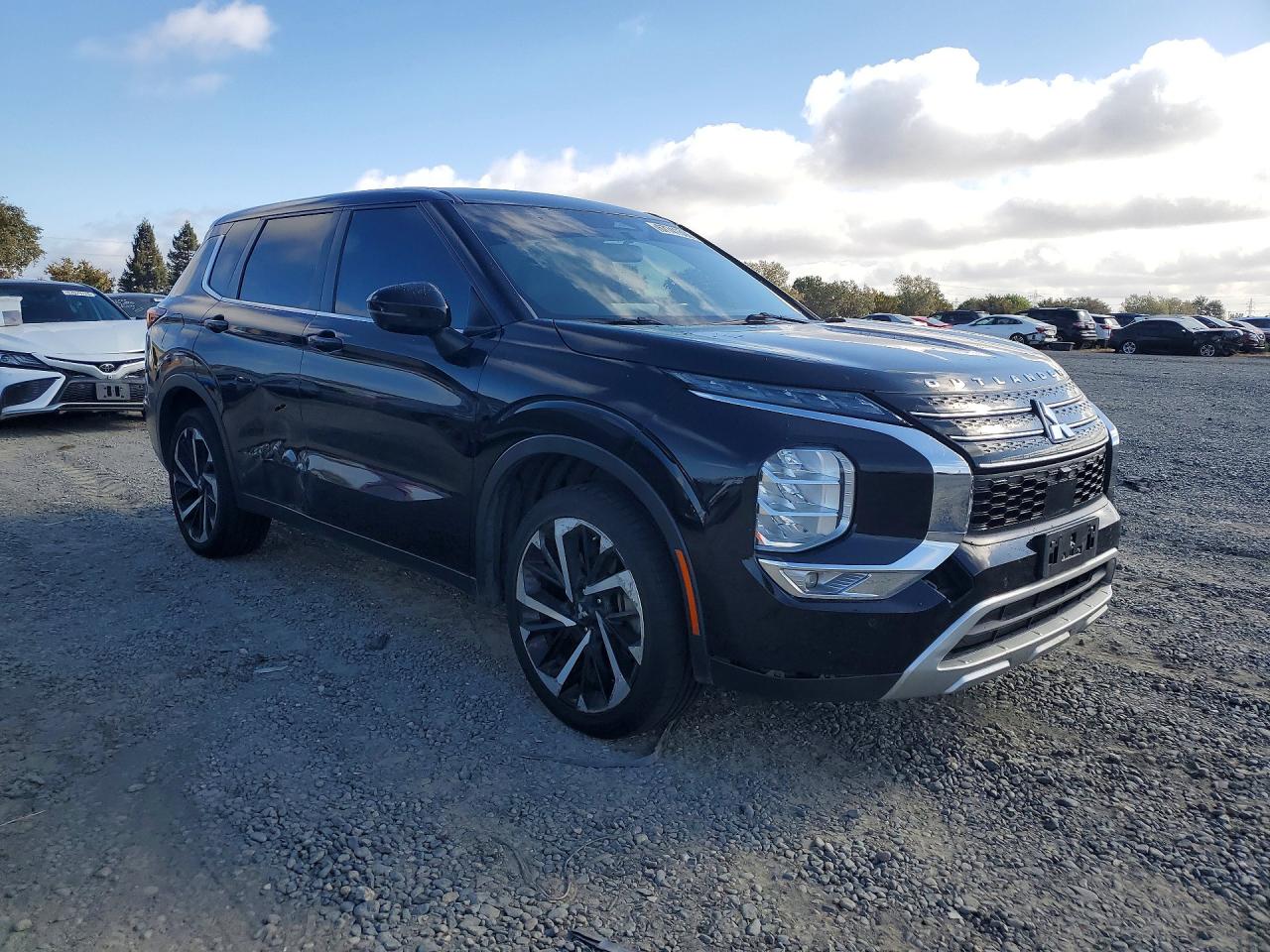 2022 MITSUBISHI OUTLANDER SE — снимка 4
