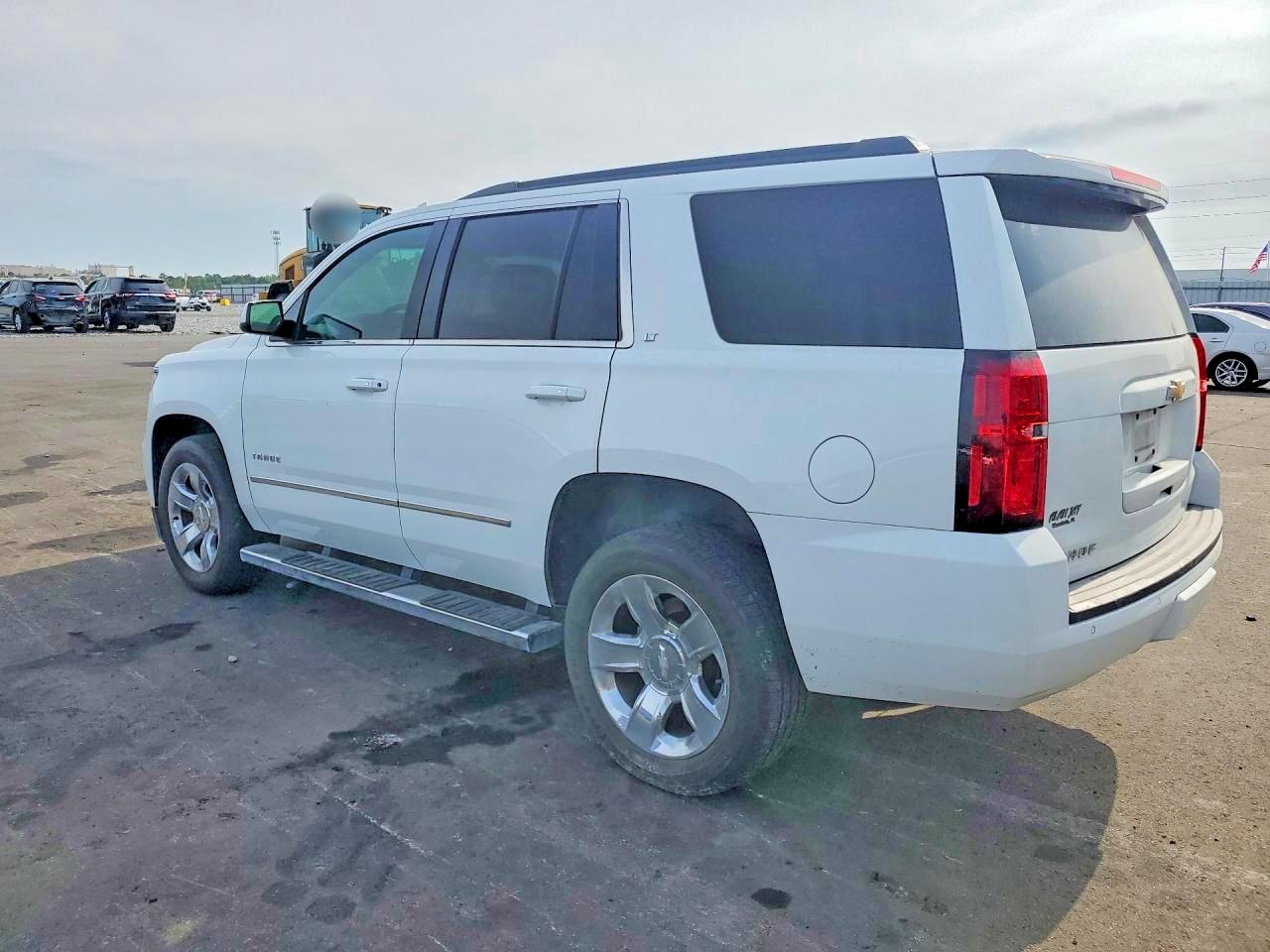 2017 CHEVROLET TAHOE C1500 LT — снимка 2