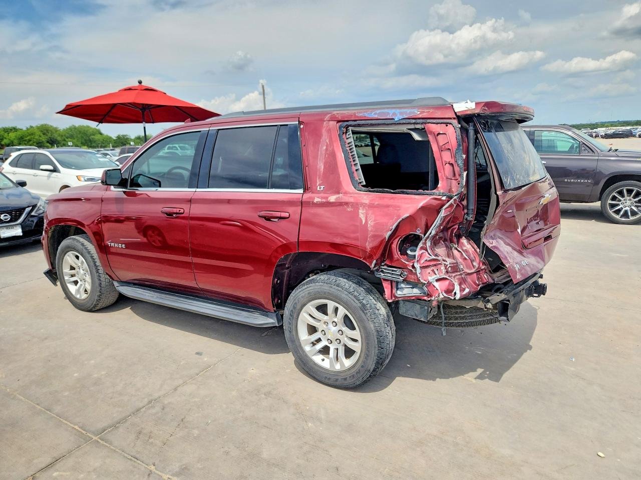 2016 CHEVROLET TAHOE C1500 LT — снимка 2