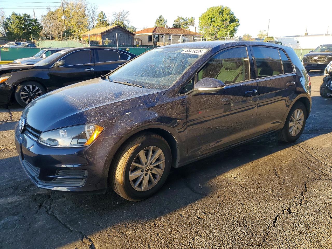 2016 VOLKSWAGEN GOLF S/SE