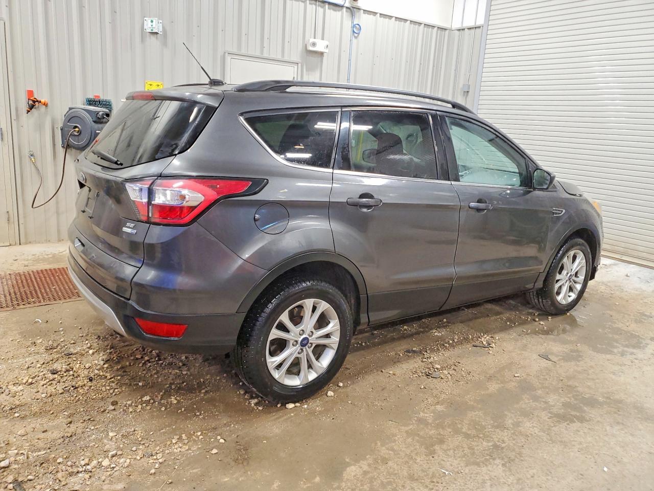 2018 FORD ESCAPE SE — снимка 3