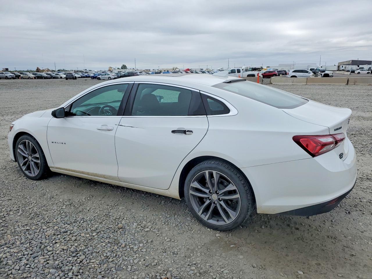 2021 CHEVROLET MALIBU LT — снимка 3