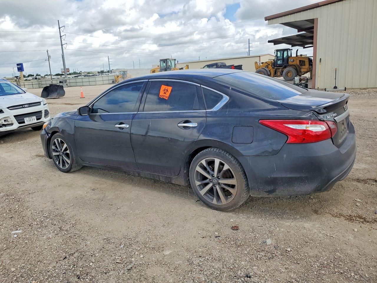 2017 NISSAN ALTIMA 2.5 SR — снимка 2