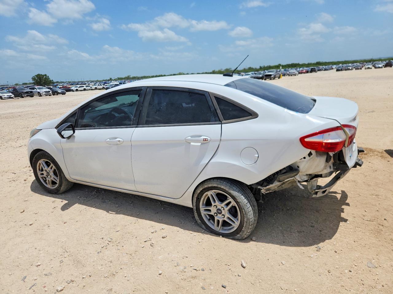 2018 FORD FIESTA SE — снимка 2