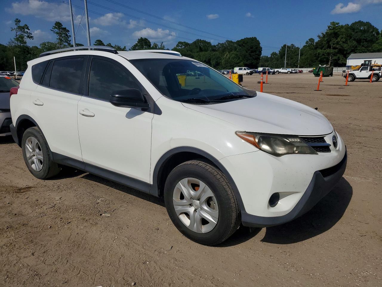 2015 TOYOTA RAV4 LE — снимка 4
