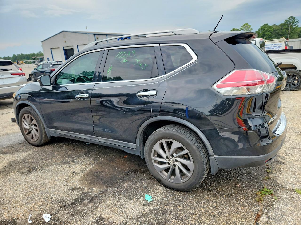 2016 NISSAN ROGUE SL — снимка 2