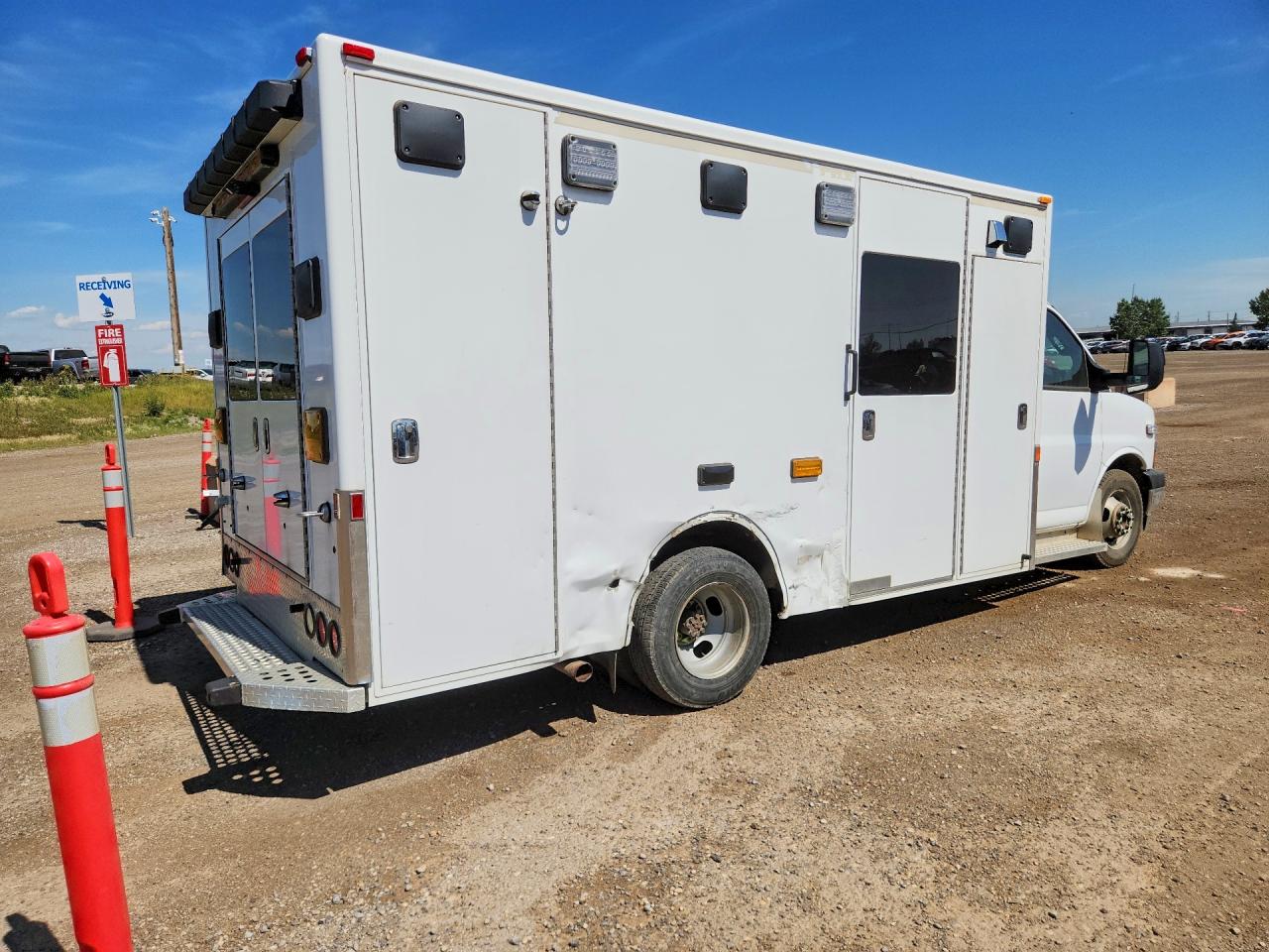 2017 CHEVROLET EXPRESS G3500 — снимка 3
