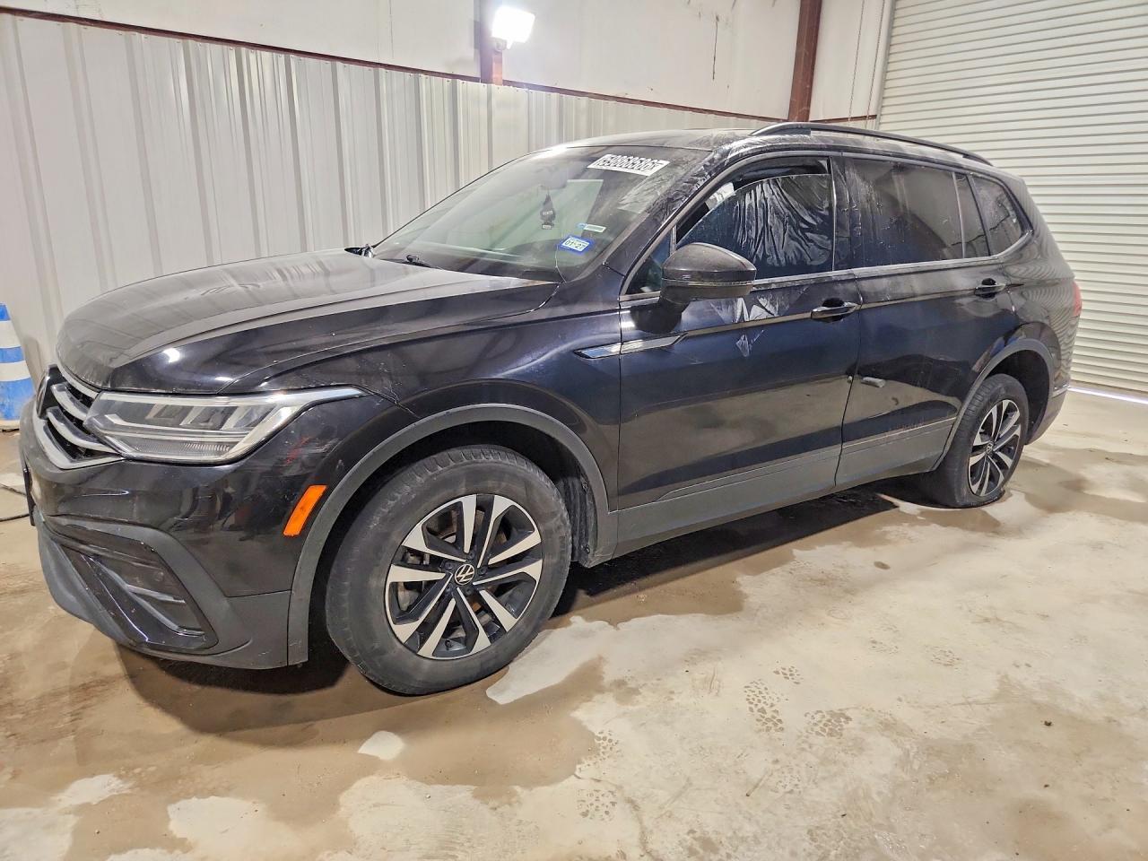 2022 VOLKSWAGEN TIGUAN S
