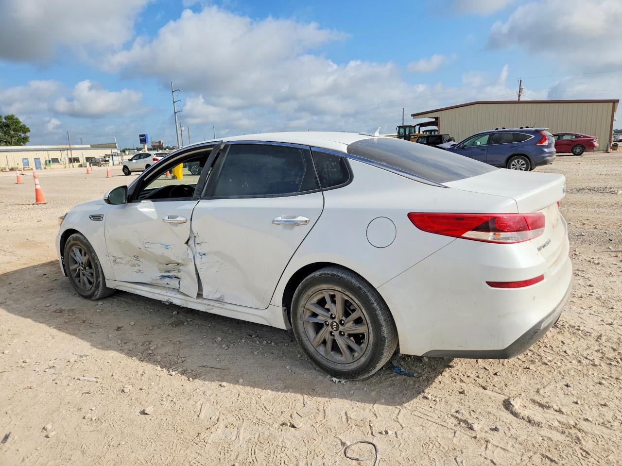 2019 KIA OPTIMA LX — снимка 2