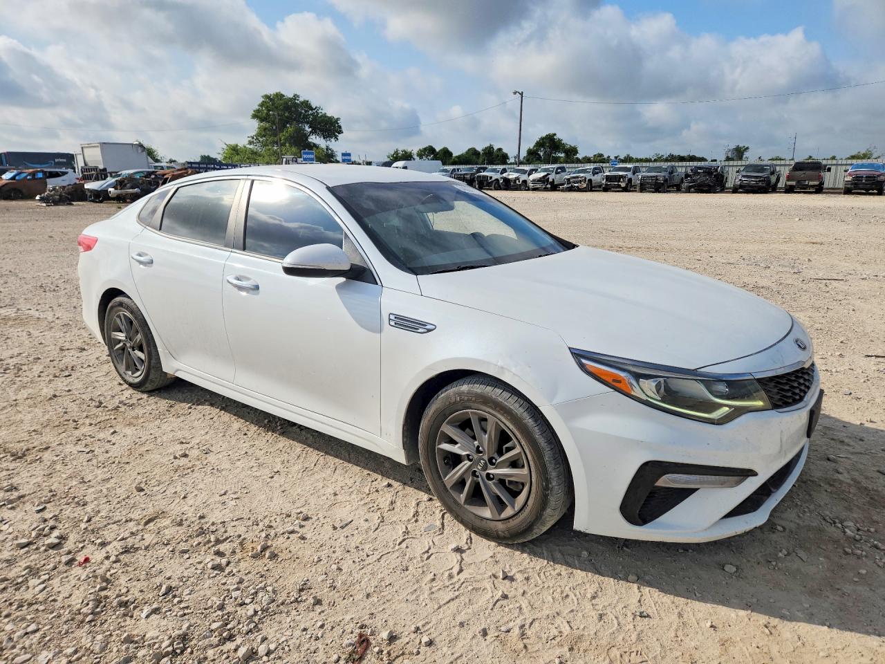 2019 KIA OPTIMA LX — снимка 4