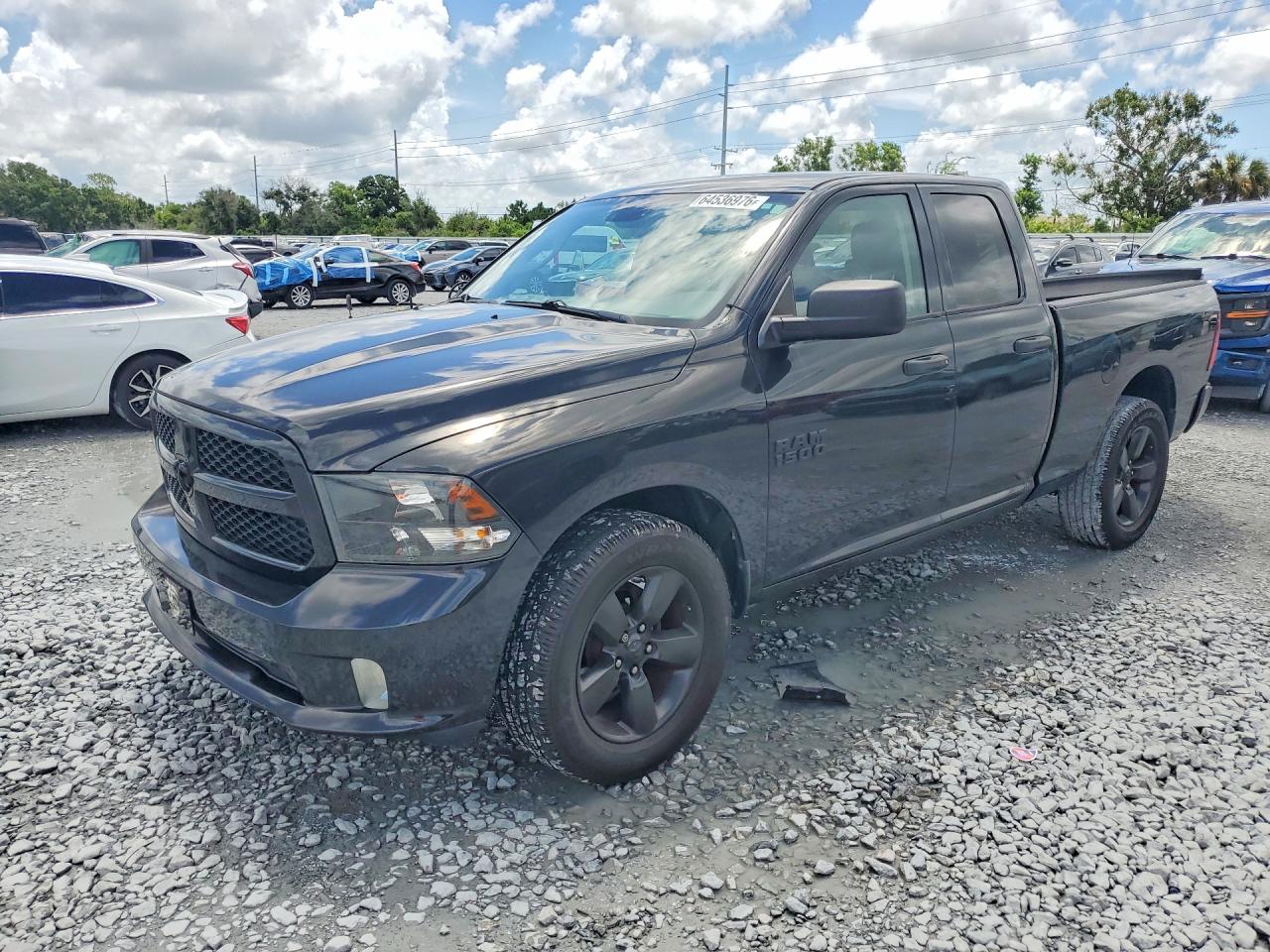 2015 RAM 1500 ST