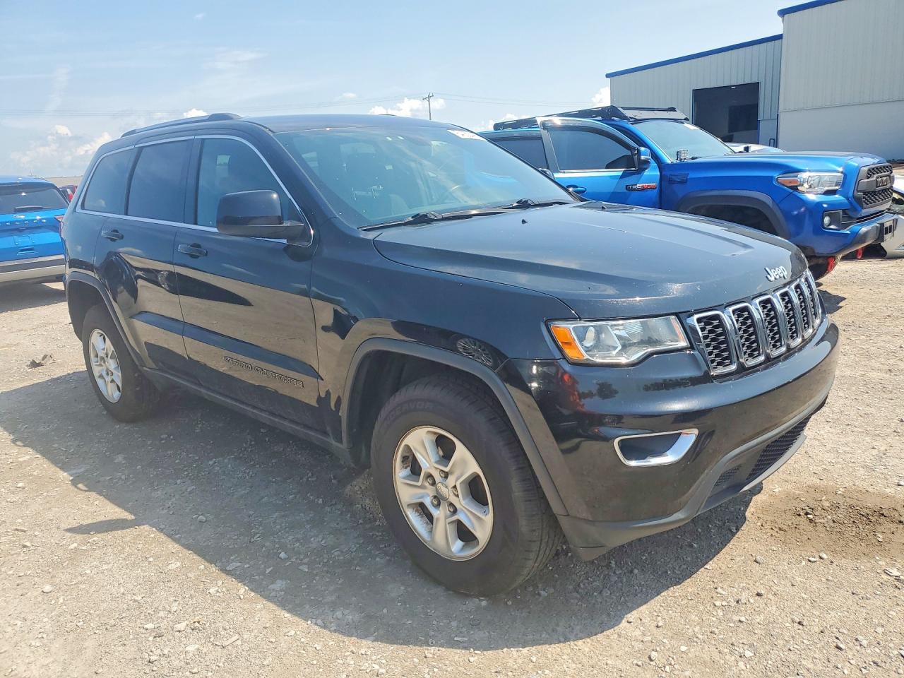2017 JEEP GRAND CHEROKEE LAREDO — снимка 4
