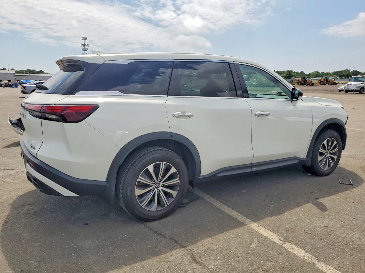 2024 INFINITI QX60 PURE — снимка 3
