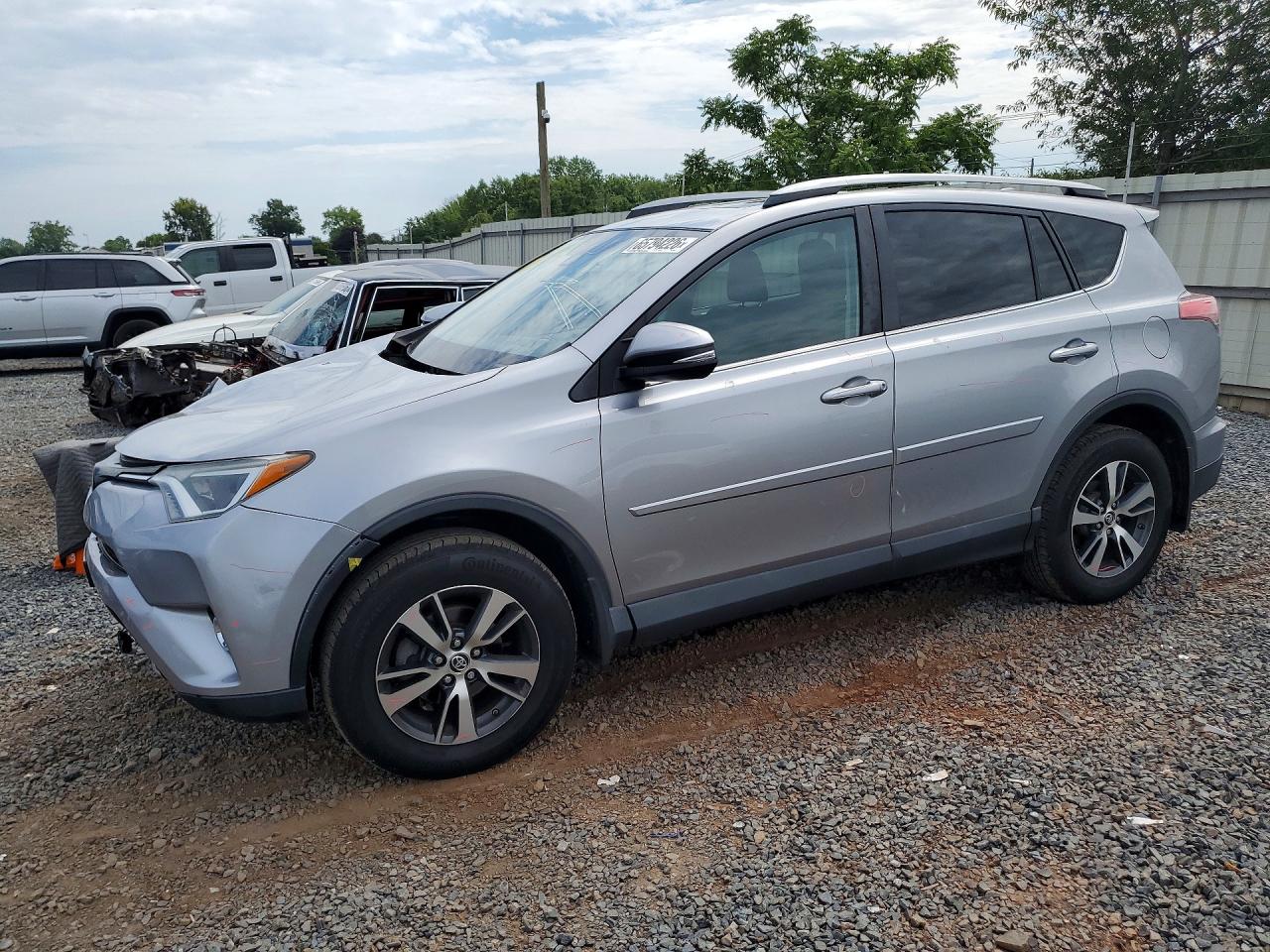 2017 TOYOTA RAV4 XLE