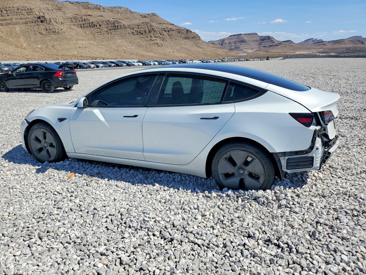 2023 TESLA MODEL 3 — снимка 2