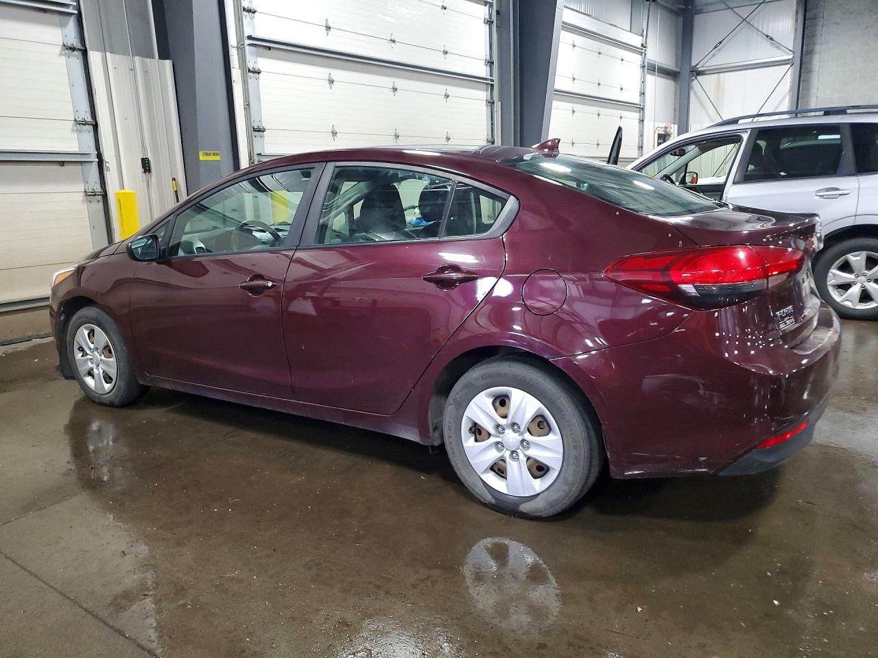 2017 KIA FORTE LX — снимка 2