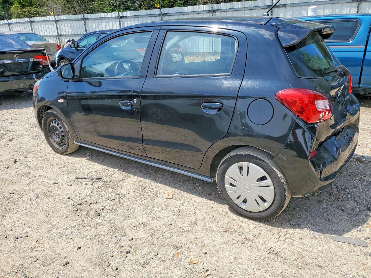 2019 MITSUBISHI MIRAGE ES — снимка 2