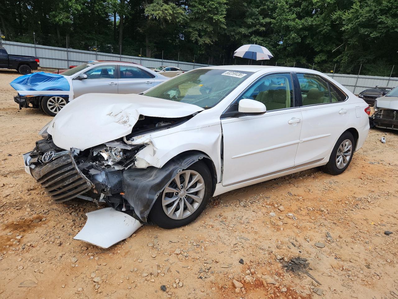 2017 TOYOTA CAMRY LE