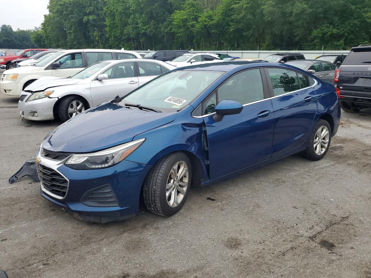 2019 CHEVROLET CRUZE LT