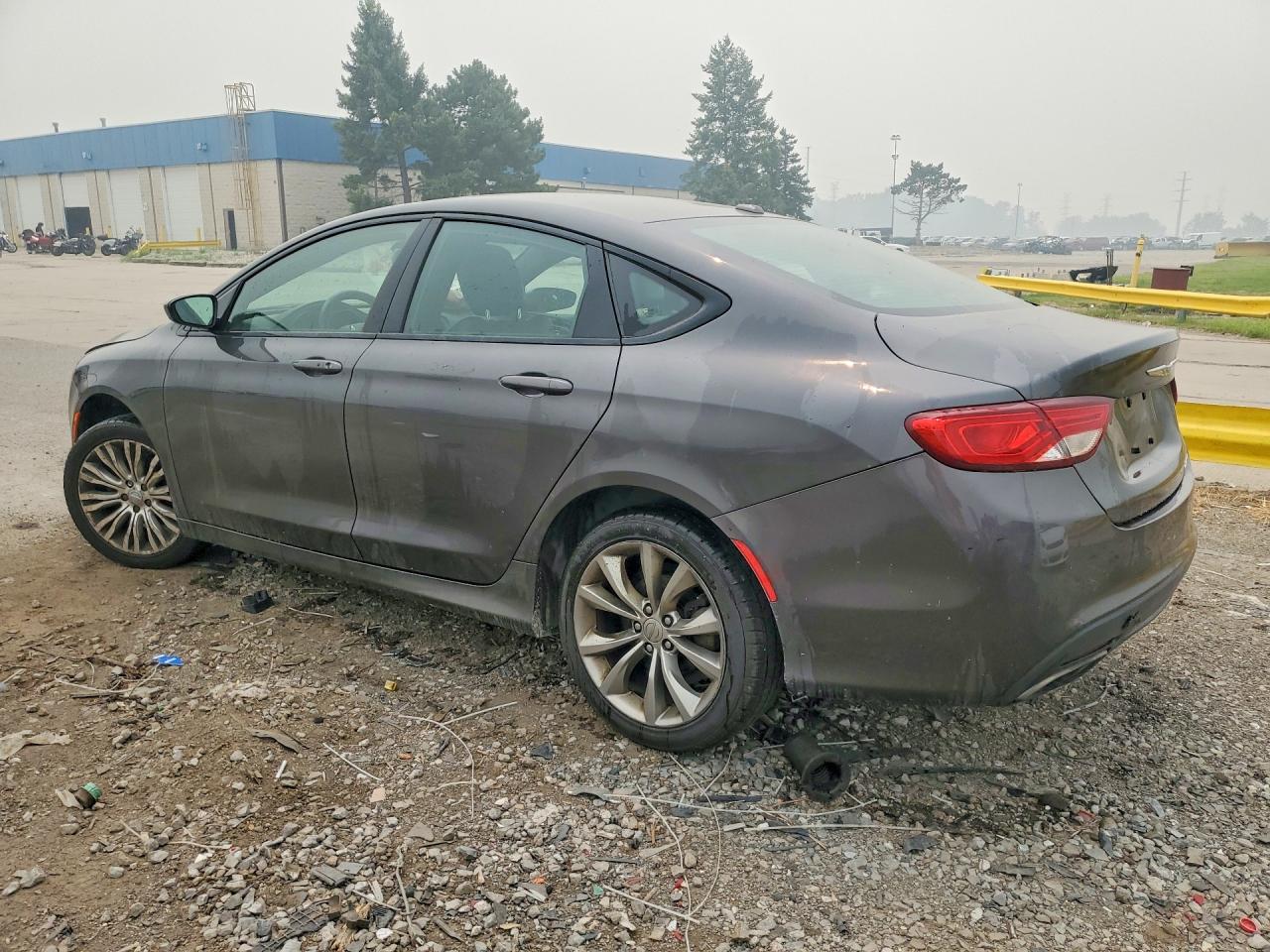 2015 CHRYSLER 200 S — снимка 2