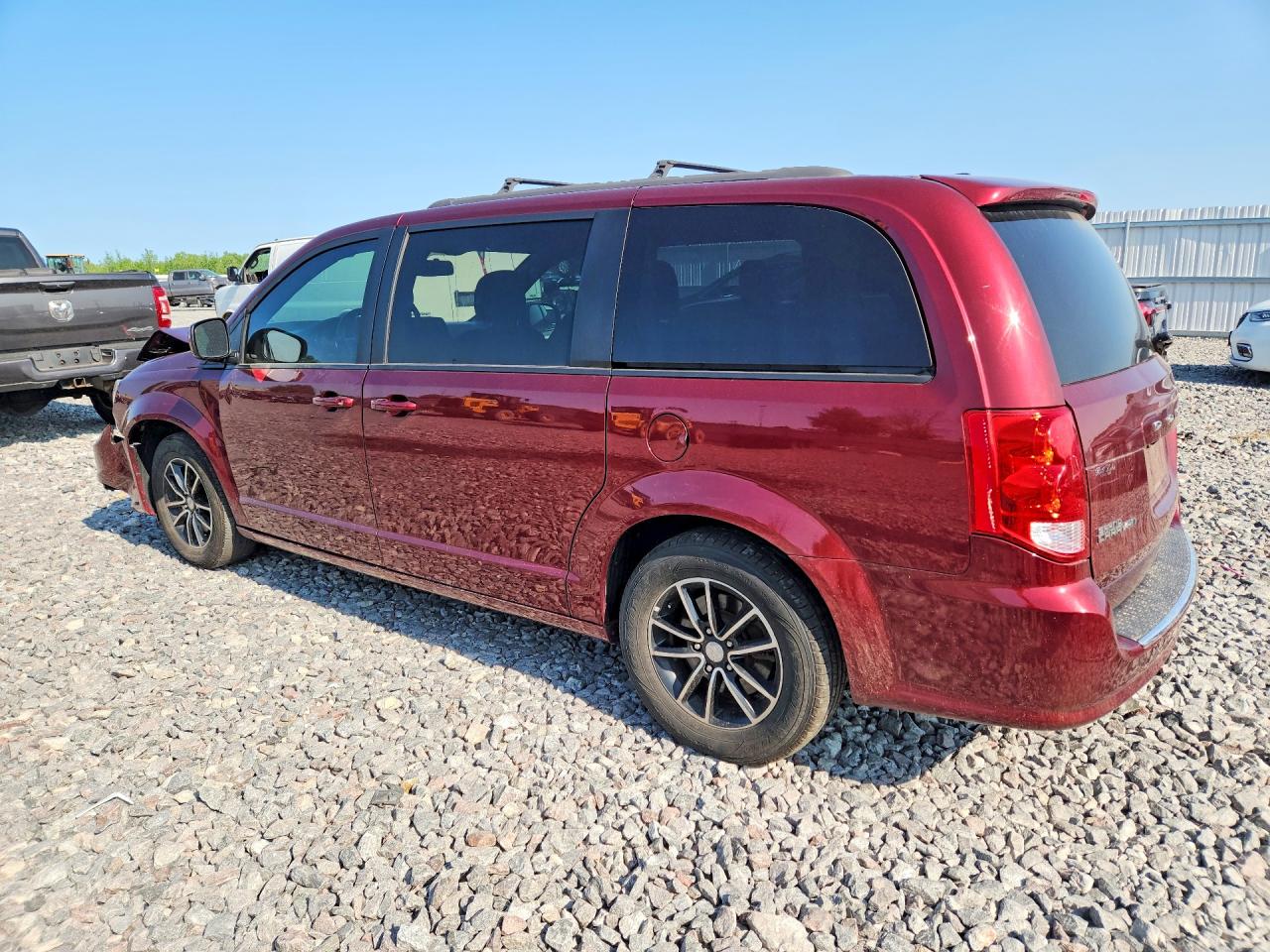 2018 DODGE GRAND CARAVAN GT — снимка 2