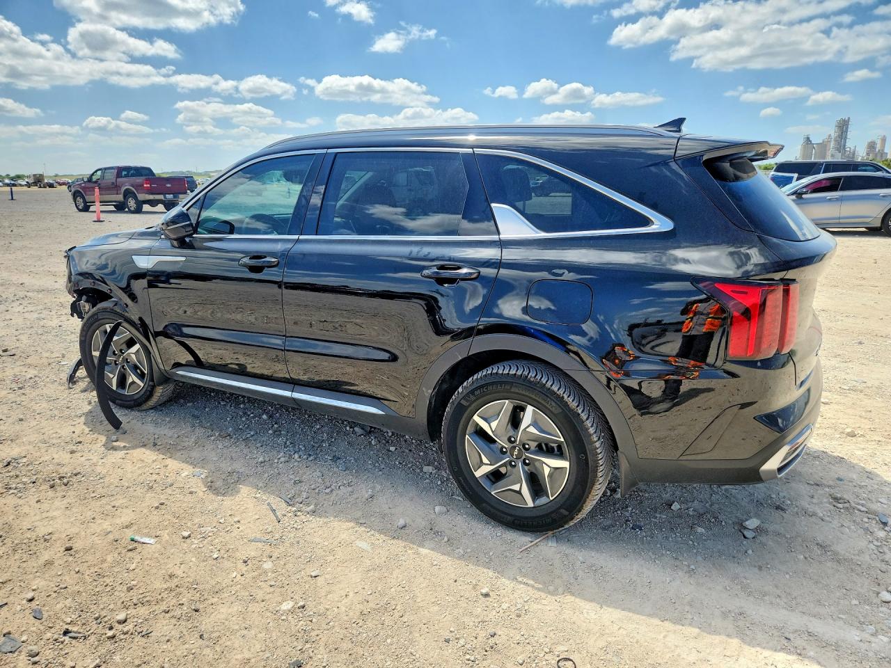 2022 KIA SORENTO S — снимка 2