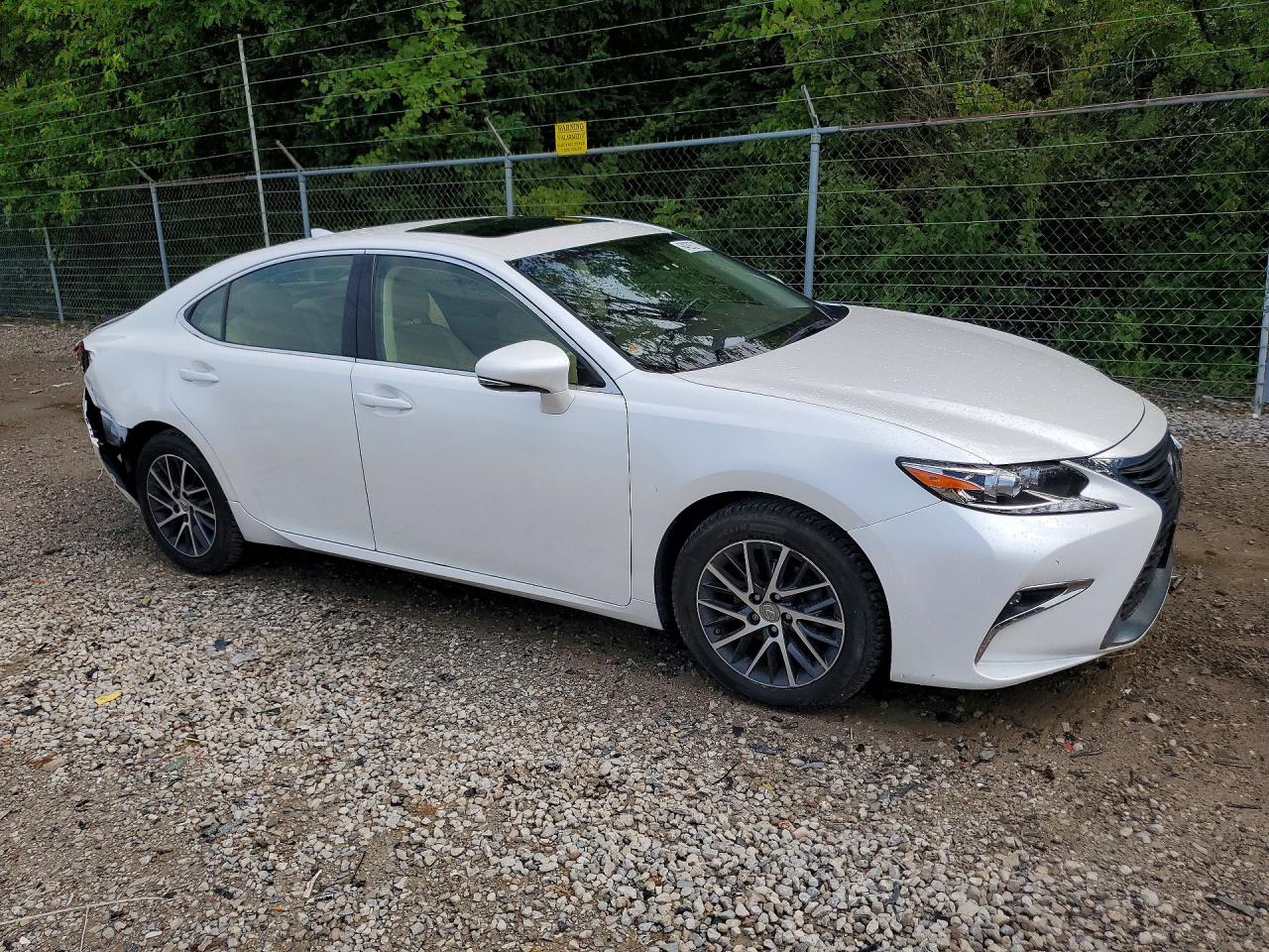 2016 LEXUS ES 350 — снимка 4