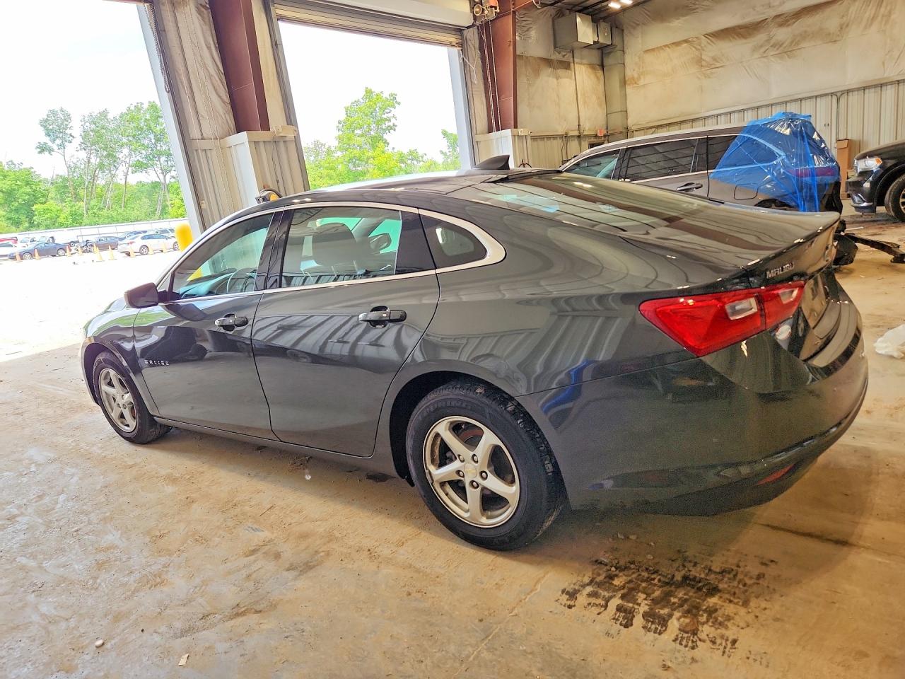 2018 CHEVROLET MALIBU LS — снимка 2